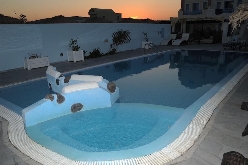 Perissa Mar Rooms Екстериор снимка